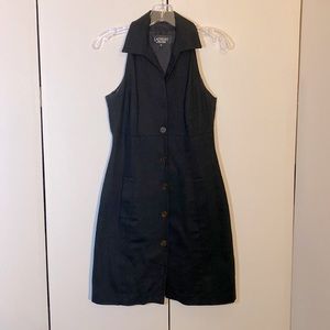 Cute little vintage black dress Size 4